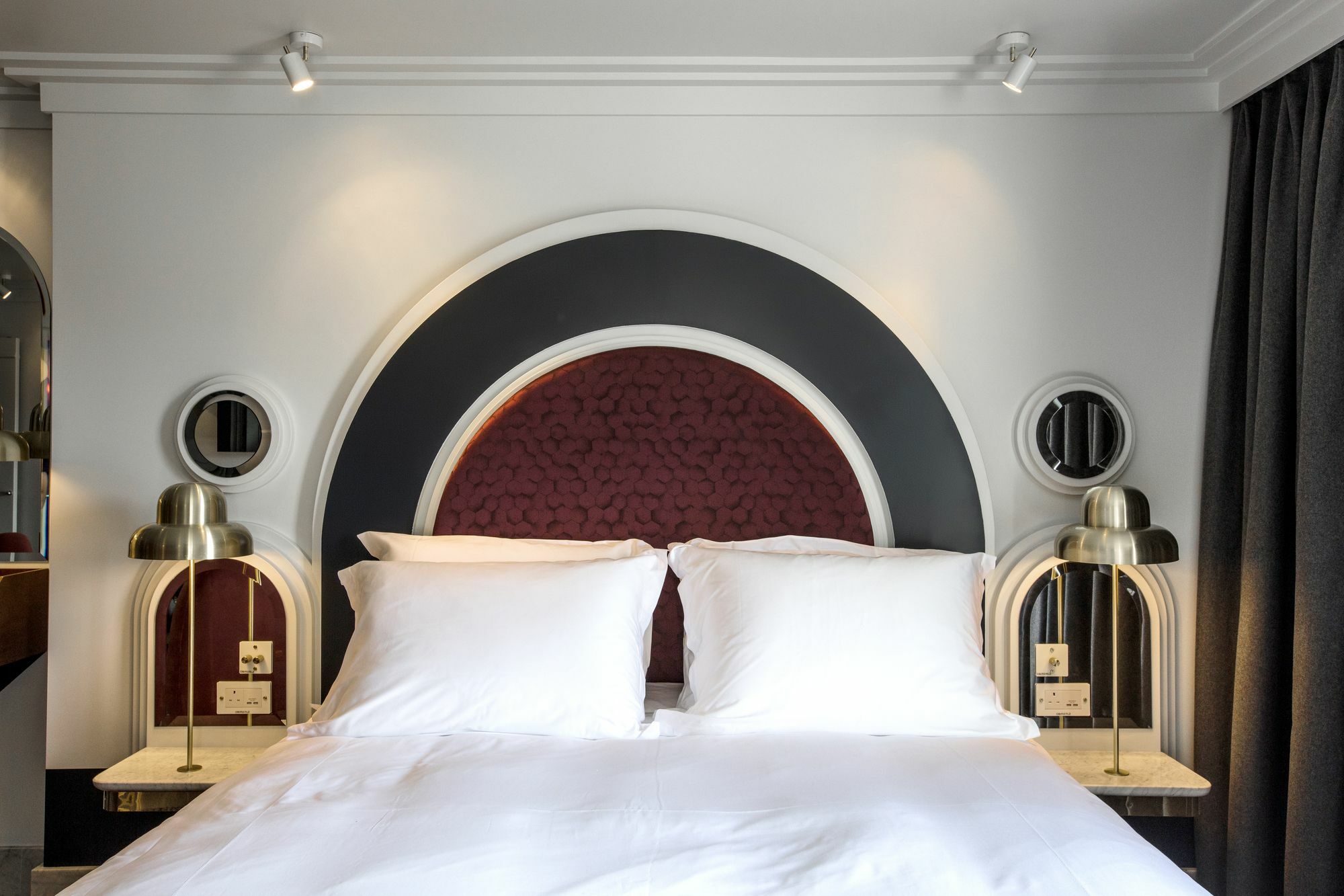 Hotel Henrietta Experimental 4*