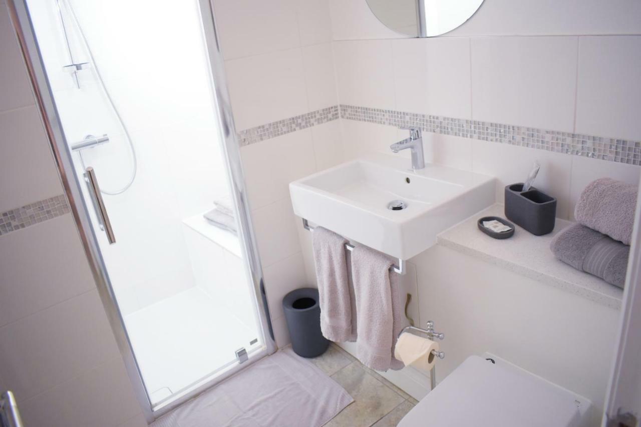Apartment Orsett Terrace *