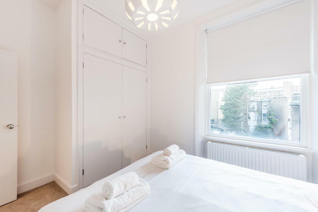 Bright 1 Bedroom Apt In Kensington Olympia * London