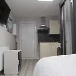 A A Guest Rooms Nightingale Chalet