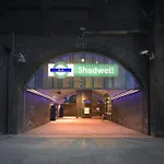 Dockside Hotel