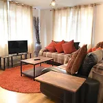 Modern Apartment Near Tower Bridge