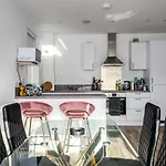 GuestReady - Gorgeous&Bright 2BR Apartment in Greenwich