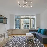 Flat C, Old Street