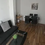 City Sparrow Apartment Pad -1