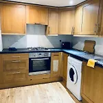 One Bedroom Apartment Near Dalston Station