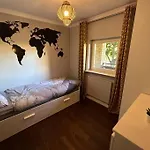 Homely Apartment & Thames View
