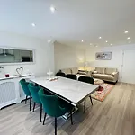 Riverside Studio Apartment Docklands E14