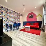 The Hidden Gem *2-Bed Apt*