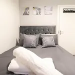 Newly Launched Two Bedroom Apartment By Den Accommodation Short Lets & Serviced Accommodation With Garden