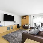 Subpenthouse Sleeps 6, Stunning Views Of Tower Bridge!