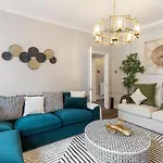Serenity In The City: Best 5Br Home In Whitechapel