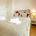 Serviced Apartment - Exel & O2 & Canning Town - Home Away From Home