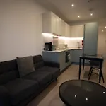 Modern Gem Near Excel London & O2 Arena Balcony!