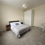 Luxurious Living 4 Bedroom Home