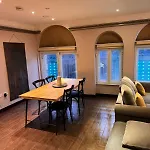 London Bridge Stay