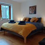 Lovely 1 Bedroom Apartment In South East London