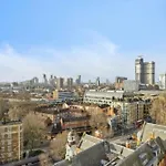 5 Million Pound Stunning Luxury Penthouse Tower Bridge Sleeps 8 Private Jacuzzi
