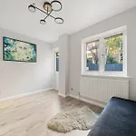 Chic Apartment Prime Location Tower Bridge & City