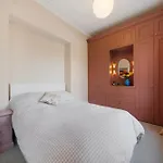 Spacious & Luxurious 2-Bedroom Edwardian Apartment