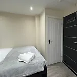 Shoreditch Rooms - Apartments And Rooms In The City