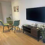 Elegant Central London Flat - Brand New & Fully Equipped