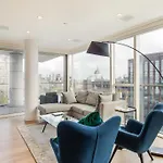 Penthouse Tower Bridge Stunning Views Sleeps 6