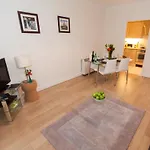 Monument Street Apartment