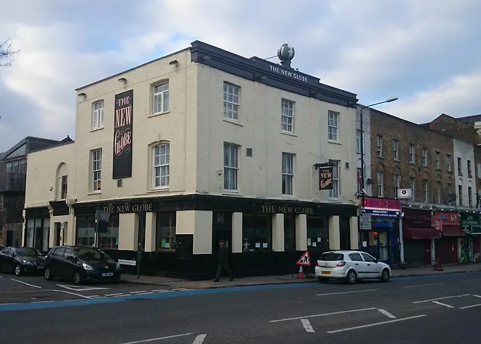 New Globe Hotel