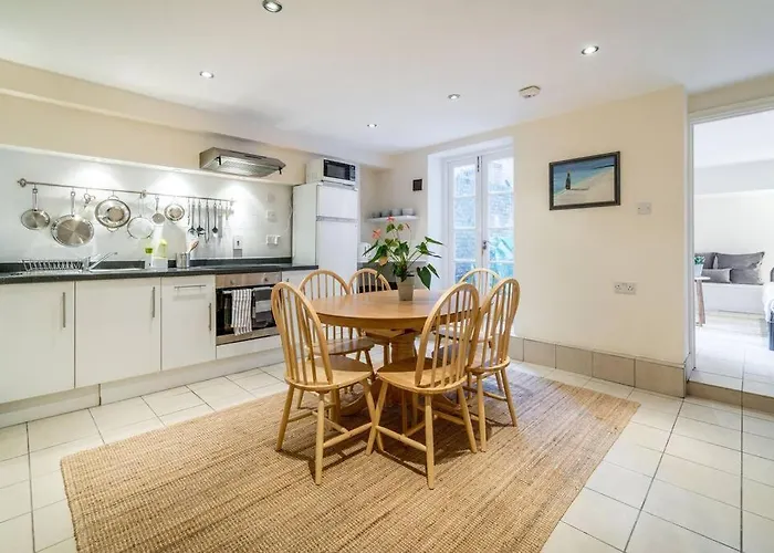 Cozy 3 Bed Flat In The Heart Of Broadway Market