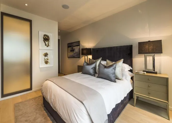 Subpenthouse Sleeps 6, Stunning Views Of Tower Bridge!