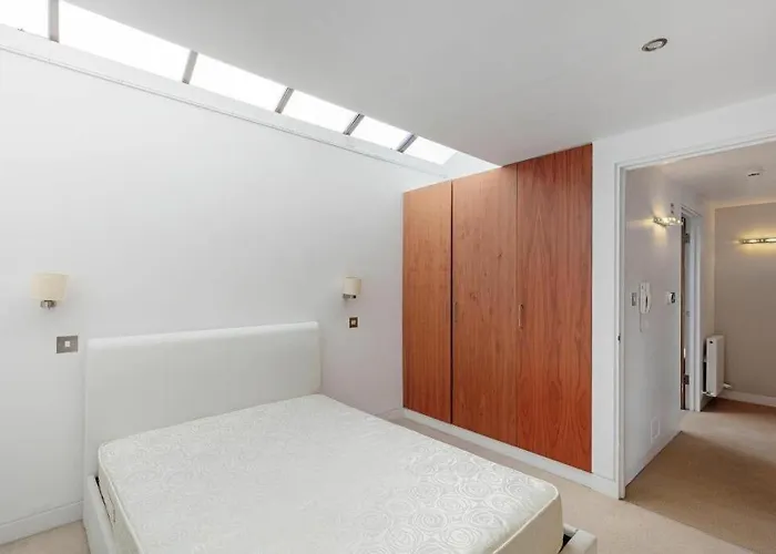 Hidden Gem, Artist Studio