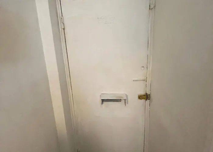 Spacious 3 Bedroom Flat In The Heart Of Shoreditch