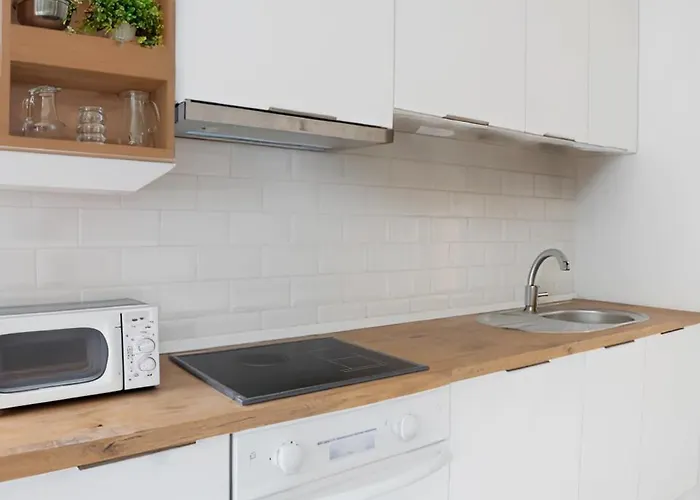 2Br Retreat Near Central London