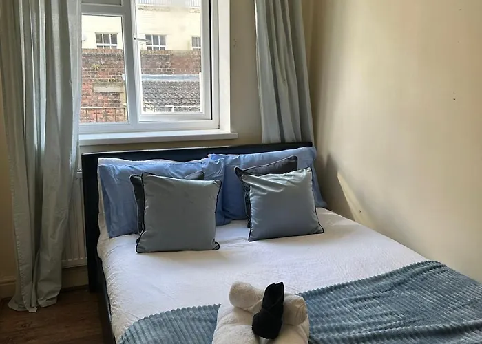 Small En-Suite Shoreditch