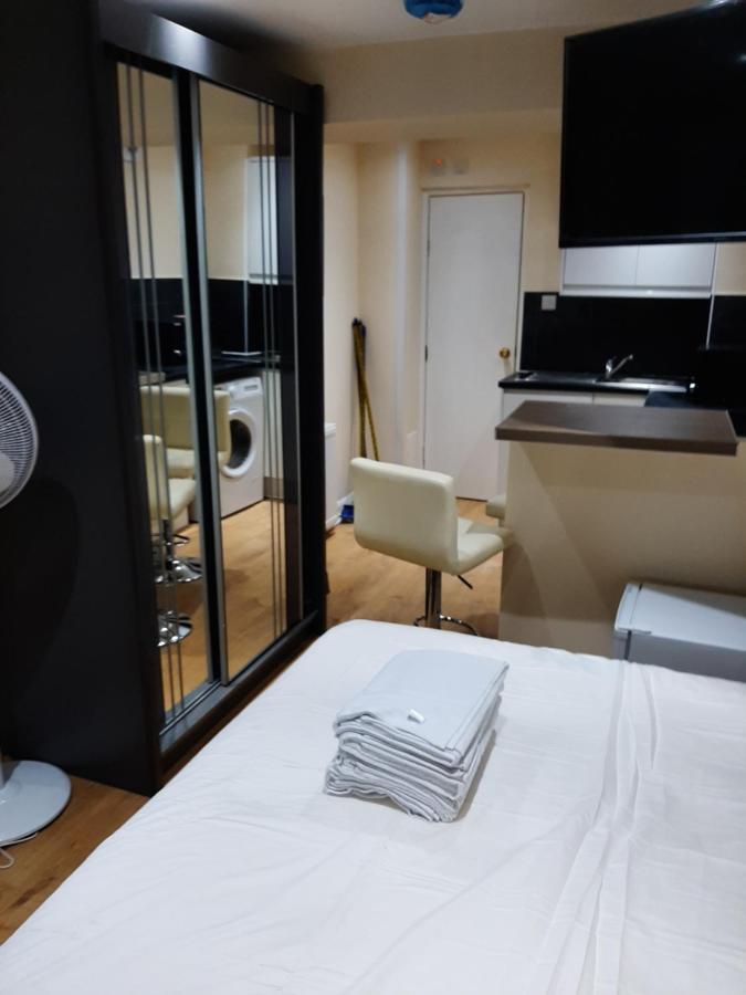 Twin Budget Room Guest house London