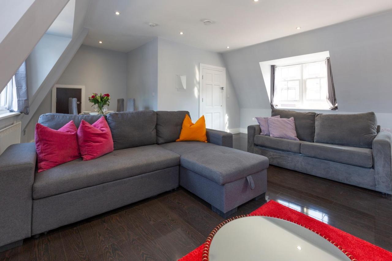 Apartment Deluxe Of *