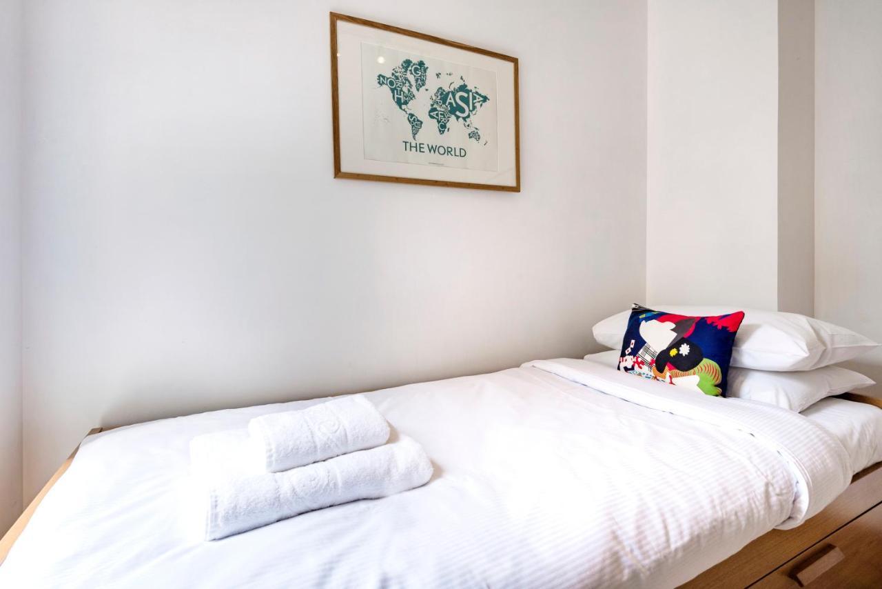 Apartamento Panoramic Docklands With Waterfront Views Londres