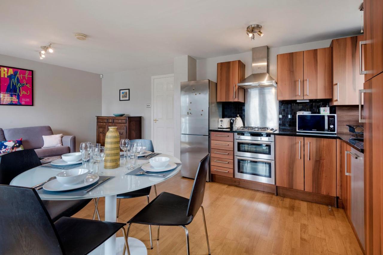 Apartamento Panoramic Docklands With Waterfront Views *