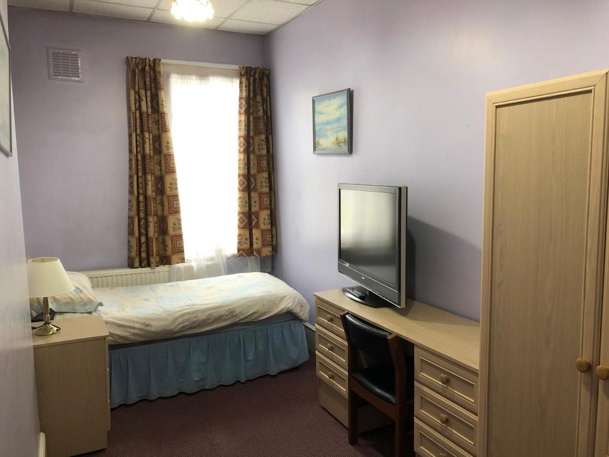 St. James's Gasthof 3*