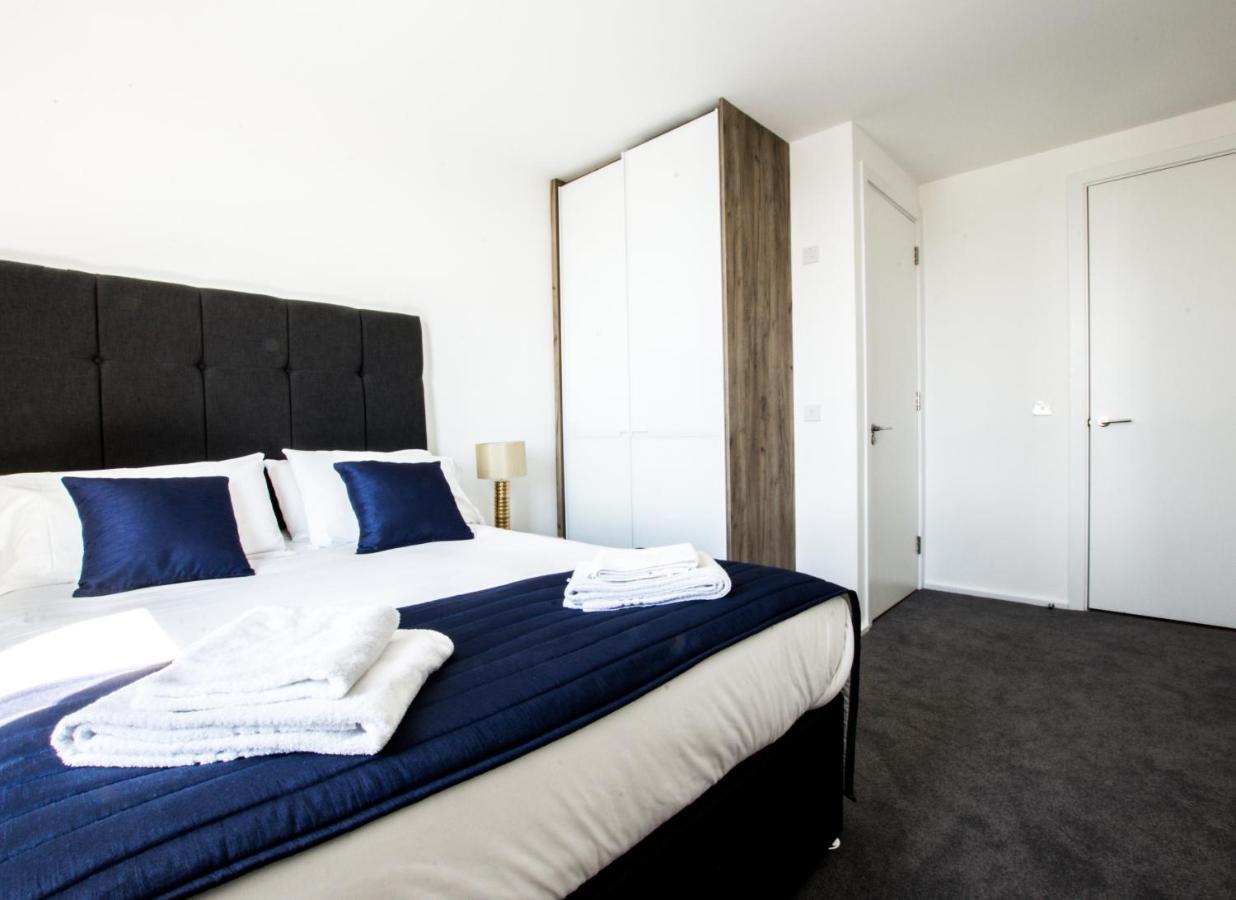 Charles Hope Millharbour Apartment London