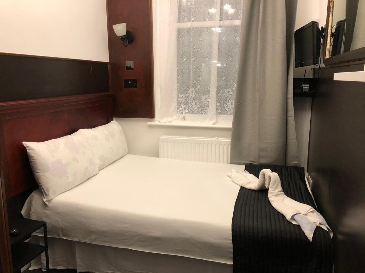 Plaza 3* London