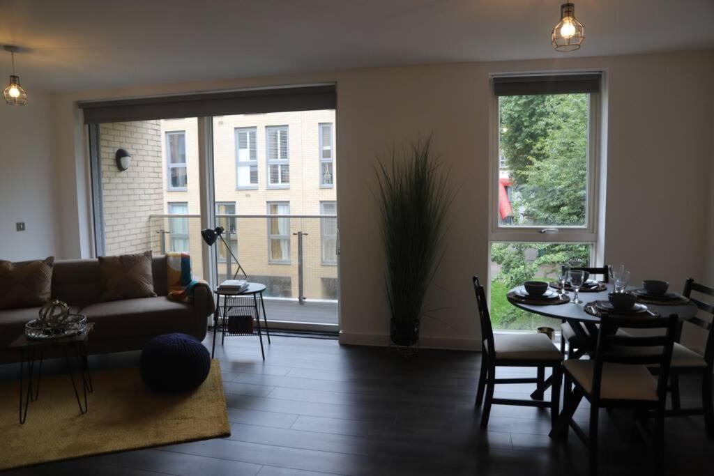 Beautiful 2Bed Apartment 5 Mins From London Bridge. * Londres