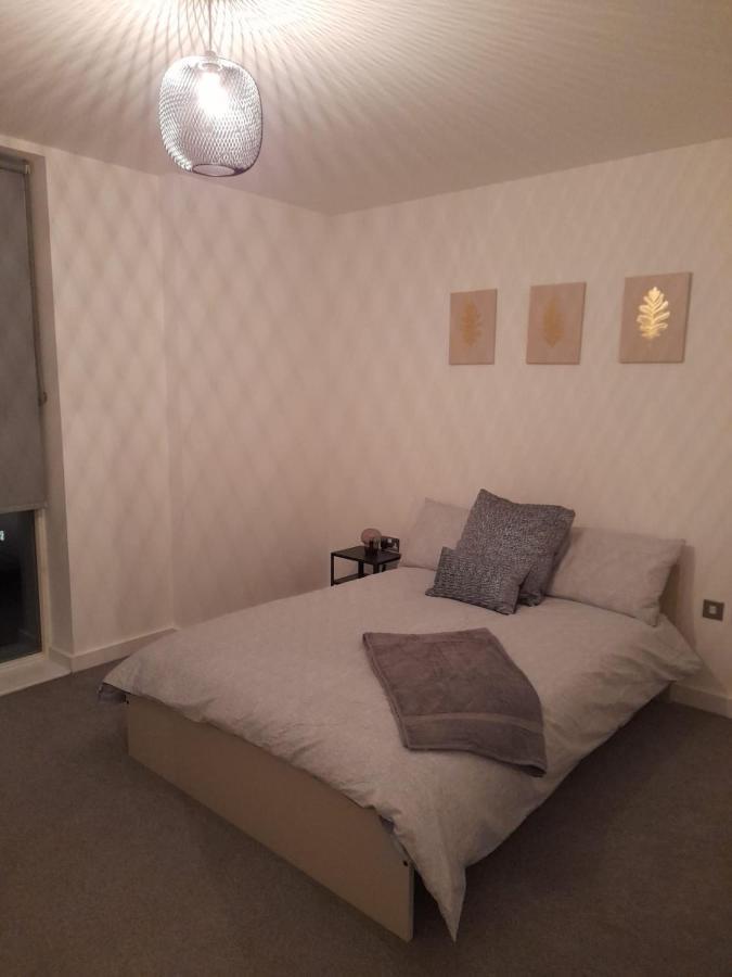 Apartamento Beautiful 2Bed Apartment 5 Mins From London Bridge. *