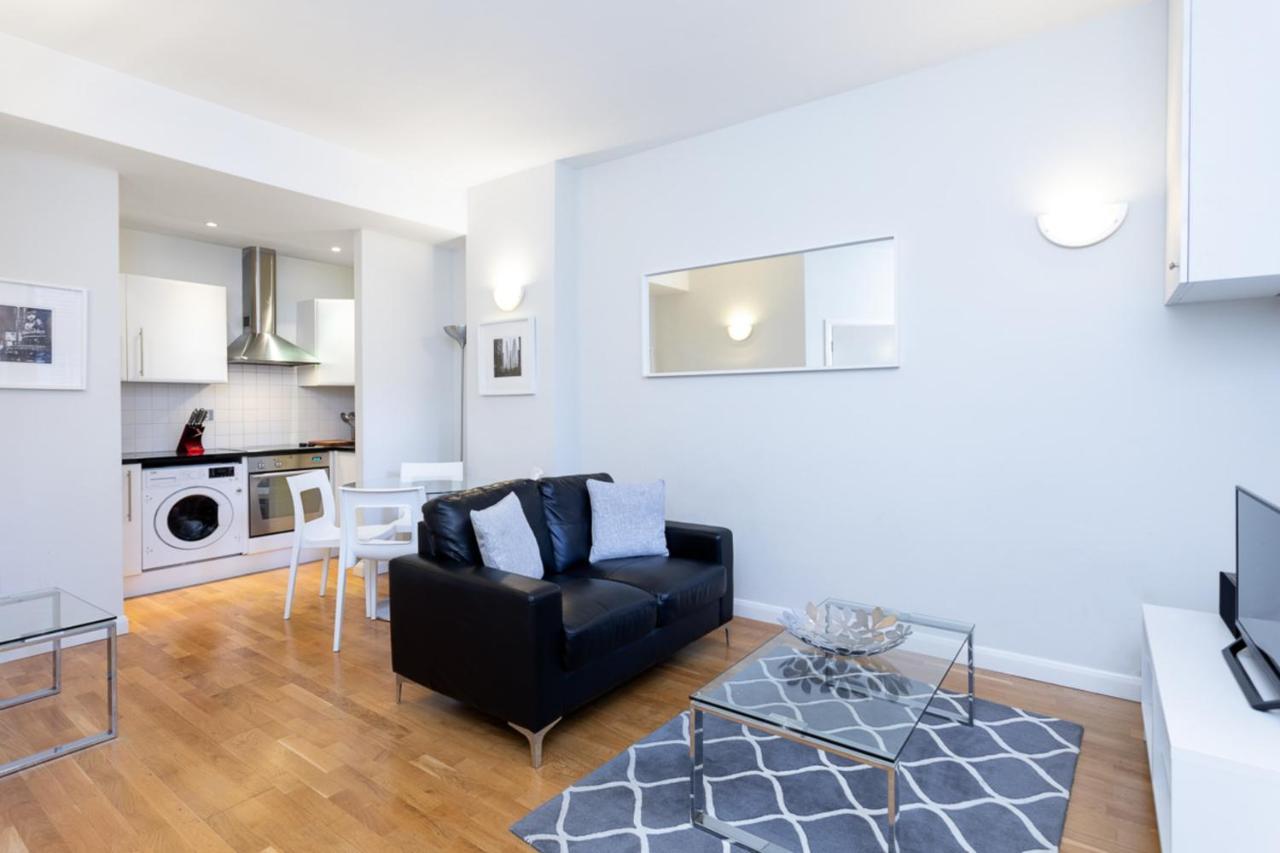Groveland Court 1 London