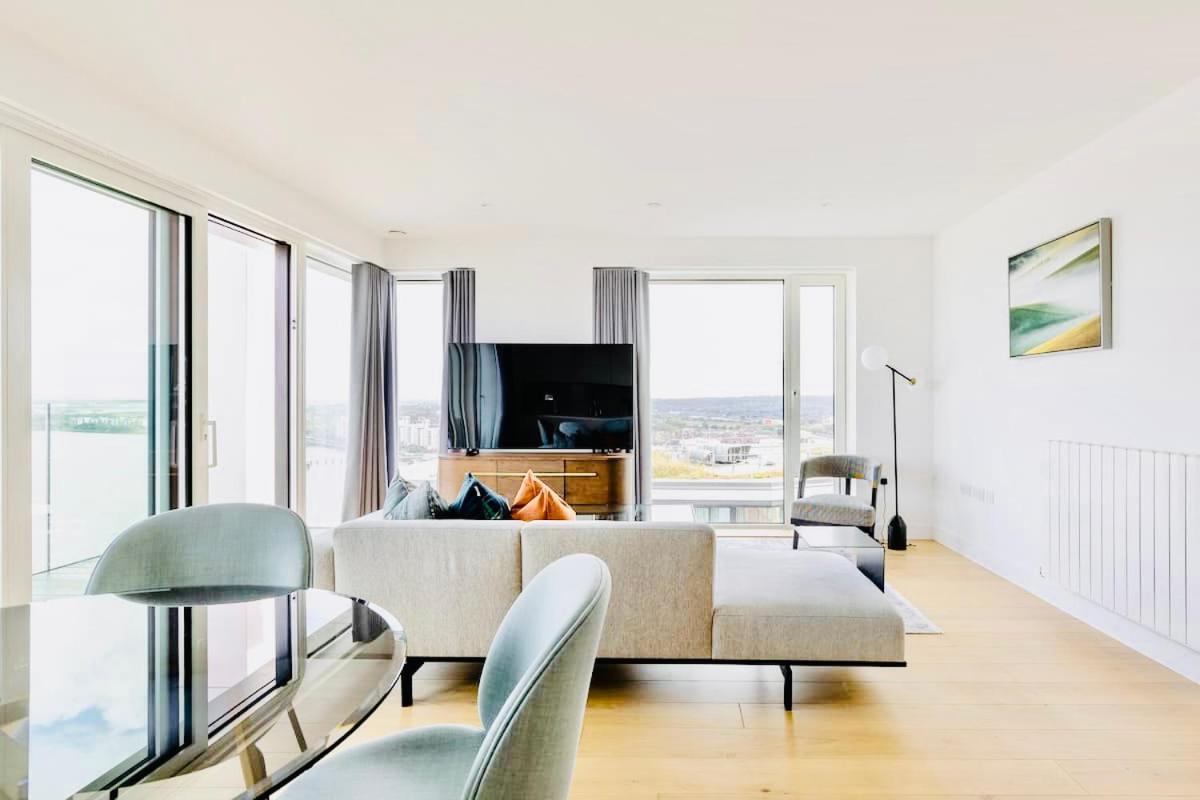 Apartamento Executive Waterfront Split Penthouse Londres