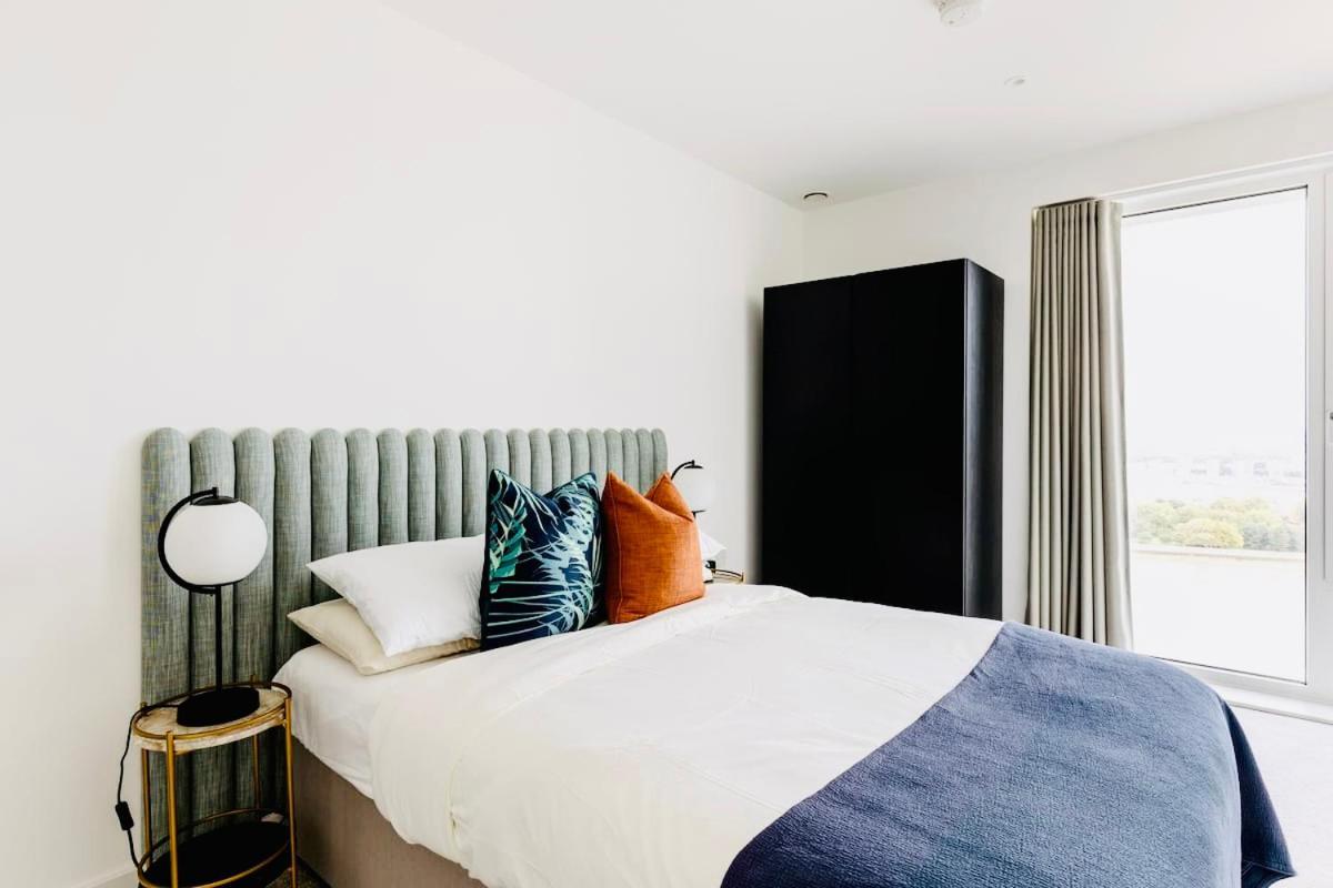 Executive Waterfront Split Penthouse Londres