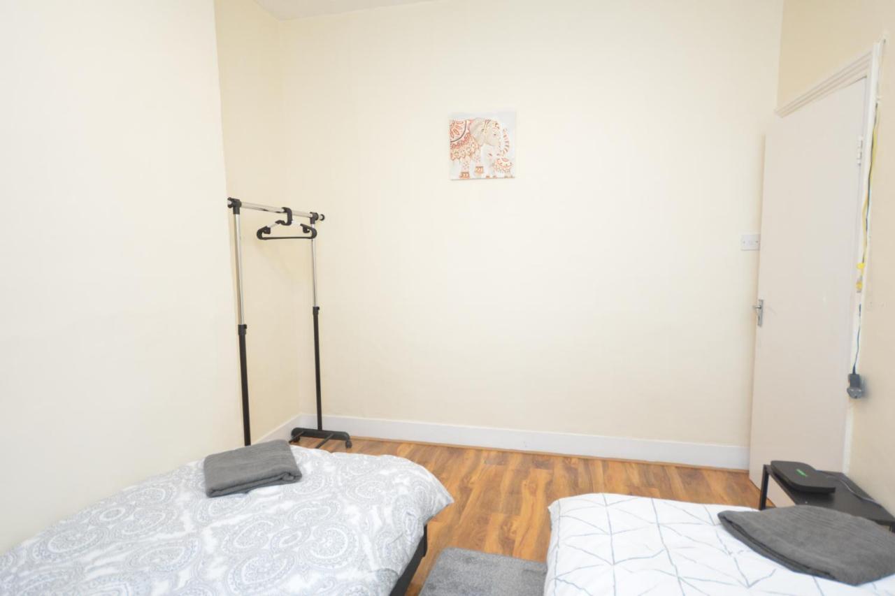 Holiday home Cheerful 4 Bedroom House In Greater