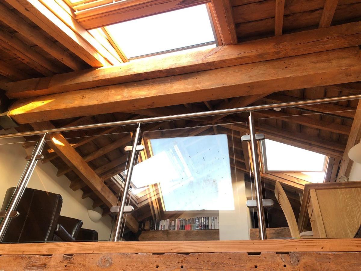 Riverside Tower Bridgeviews Penthouse Apartment *