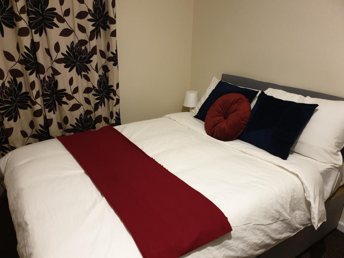 2 Bedroom Lovely In Woolwich Apartment